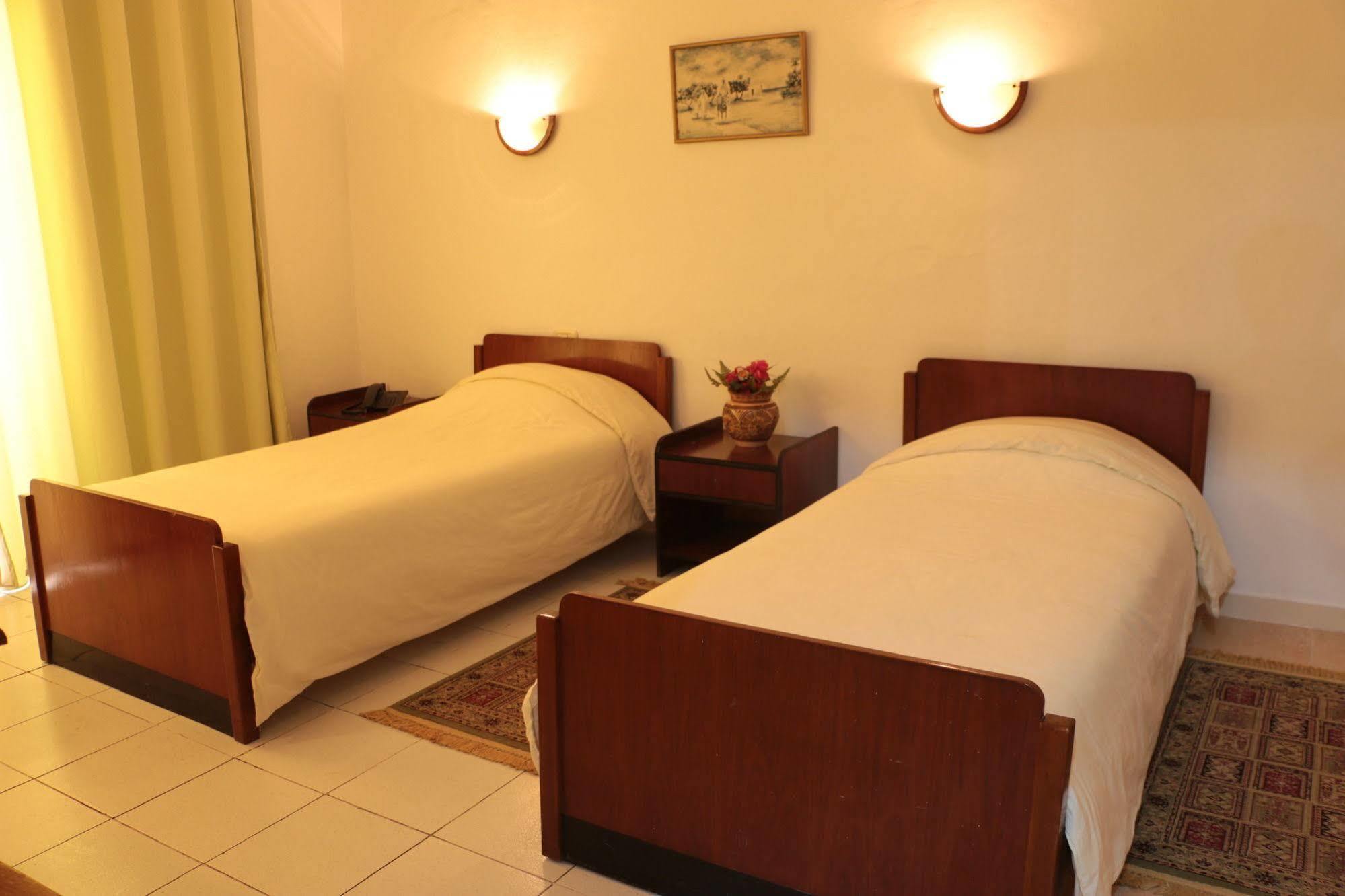 Hotel Saint Georges Туніс Екстер'єр фото
